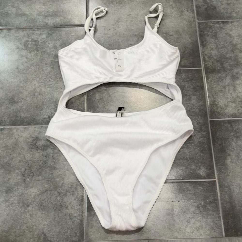 South Beach cut out one piece